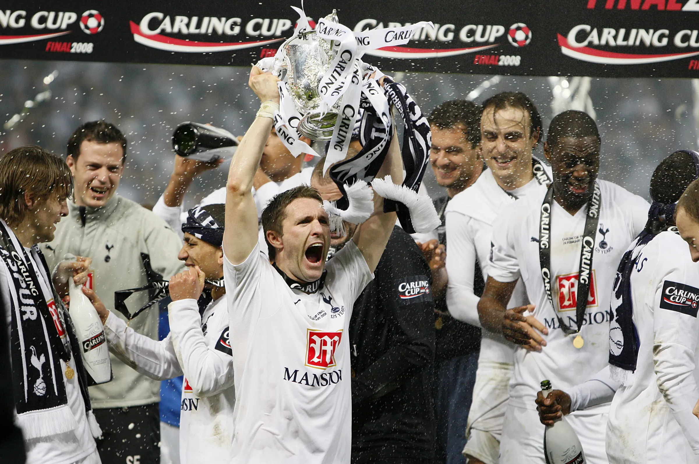 TOTTENHAM 52zqvh7jnrdwzbejgl4q7g6uru